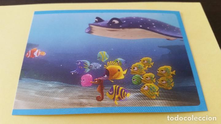 Coleccionismo cromos antiguos: CROMO BUSCANDO A DORY - PANINI 2016 N&ordm; 137 - Foto 1
