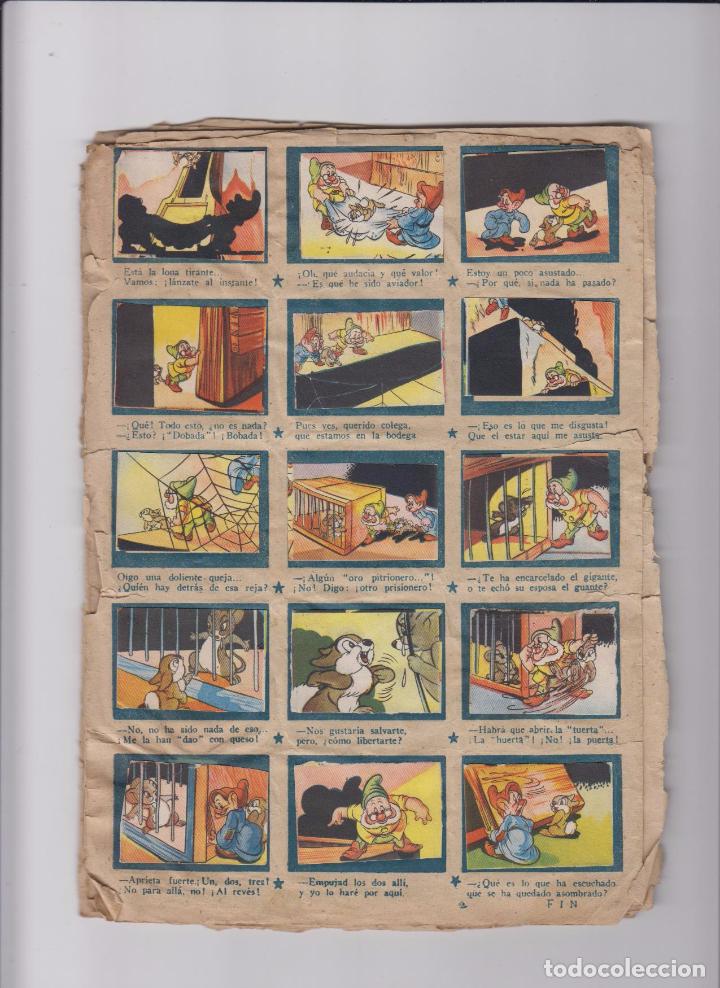 Collezionismo Figurine antiche: Los Siete Enanitos y El conejito Thumper. 250 comos pegados en album sin portadas.