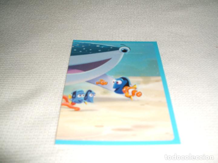 Coleccionismo cromos antiguos: Cromo n&ordm; 27 Buscando a Dory Panini, a&ntilde;o 2016 - Foto 1