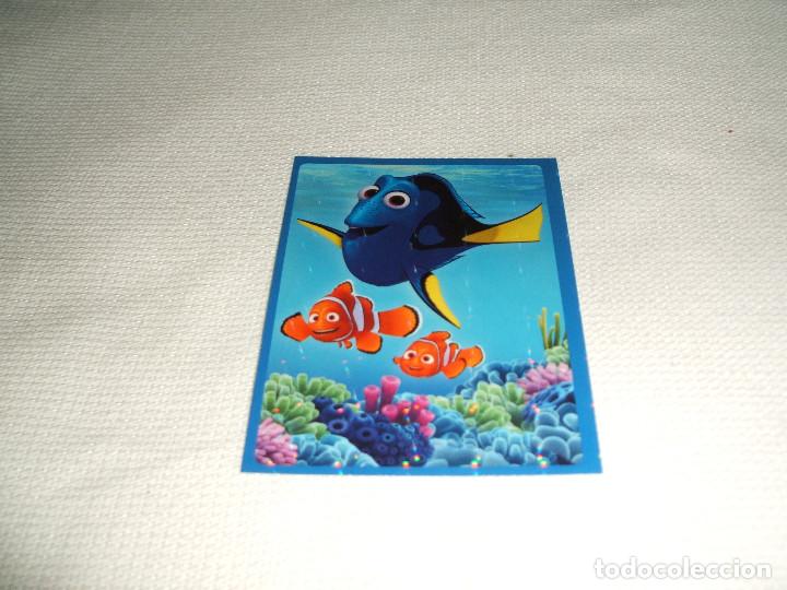 Coleccionismo cromos antiguos: Cromo n&ordm; 30 Buscando a Dory Panini, a&ntilde;o 2016 - Foto 1