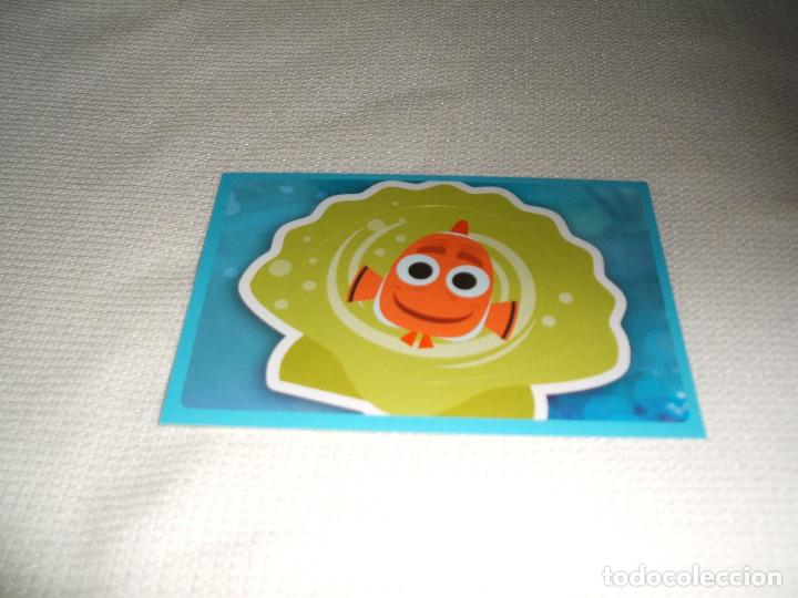 Coleccionismo cromos antiguos: Cromo n&ordm; 54 Buscando a Dory Panini, a&ntilde;o 2016 - Foto 1