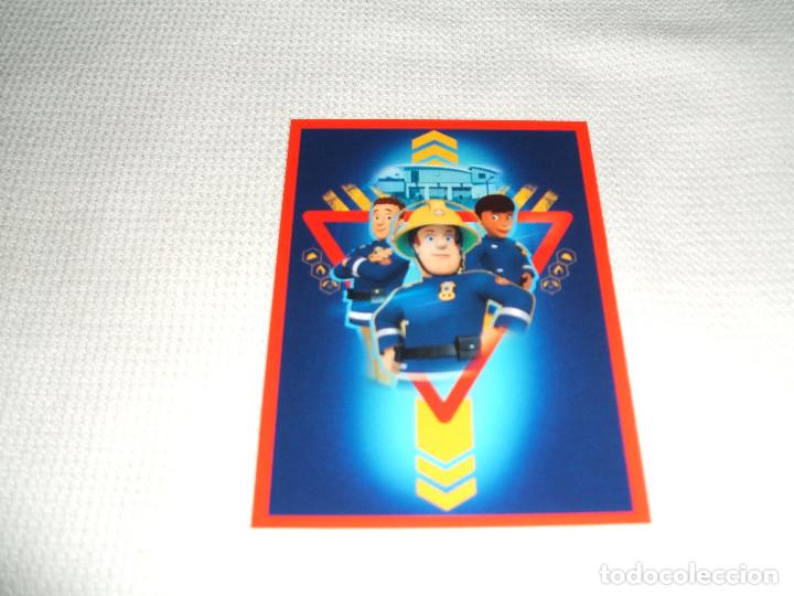 Coleccionismo cromos antiguos: Cromo n&ordm; 18 Sam el bombero, Panini, a&ntilde;o 2016 - Foto 1