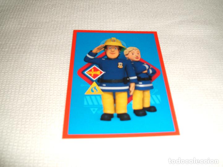Coleccionismo cromos antiguos: Cromo n&ordm; 24 Sam el bombero, Panini, a&ntilde;o 2016 - Foto 1