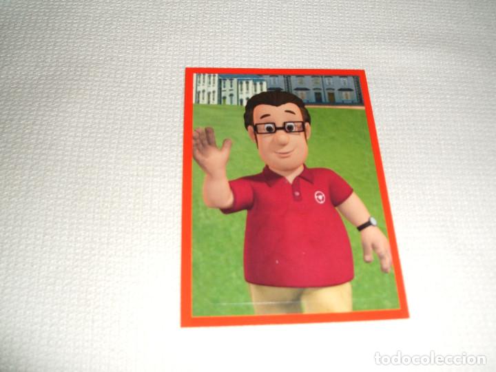 Coleccionismo cromos antiguos: Cromo n&ordm; 34 Sam el bombero, Panini, a&ntilde;o 2016 - Foto 1