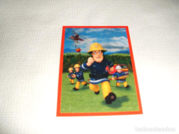Coleccionismo cromos antiguos: Cromo n&ordm; 107 Sam el bombero, Panini, a&ntilde;o 2016 - Foto 1