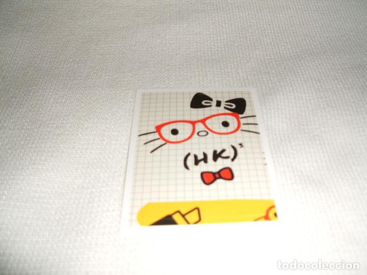 Coleccionismo cromos antiguos: Cromo n&ordm; 36 Hello Kitty is..., Panini, a&ntilde;o 2014 - Foto 1