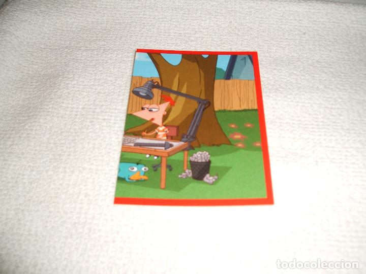 Coleccionismo cromos antiguos: Cromo n&ordm; 10 Phineas y Ferb de Panini, a&ntilde;o 2012 - Foto 1