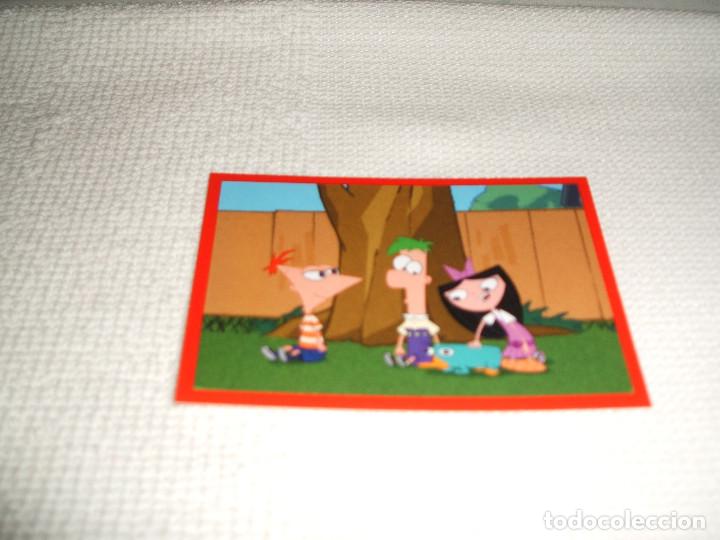 Coleccionismo cromos antiguos: Cromo n&ordm; 27 Phineas y Ferb de Panini, a&ntilde;o 2012 - Foto 1