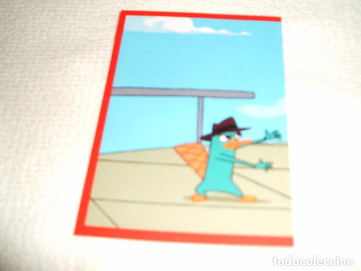Coleccionismo cromos antiguos: Cromo n&ordm; 35 Phineas y Ferb de Panini, a&ntilde;o 2012 - Foto 1