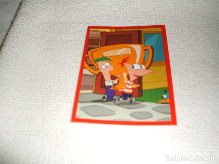 Coleccionismo cromos antiguos: Cromo n&ordm; 121 Phineas y Ferb de Panini, a&ntilde;o 2012 - Foto 1