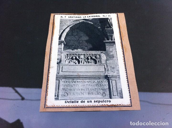Collezionismo Figurine antiche: CROMO BELLEZAS DE GALICIA (SANTIAGO, SERIE 7, N&ordm; 11, DETALLE... (PEGADO AL CART&Oacute;N ORIGINAL)