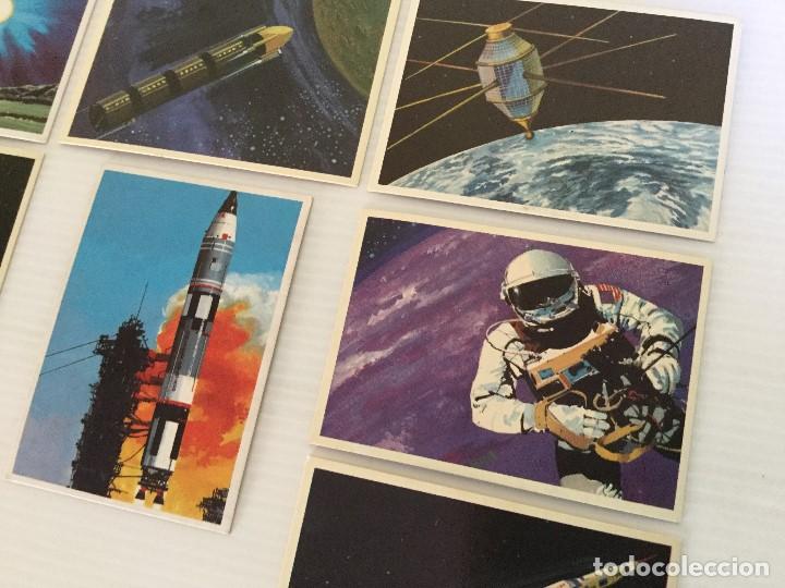 Coleccionismo cromos antiguos: Lote 8 cromos Dunkin Supercromo El Espacio 1969 - Foto 3