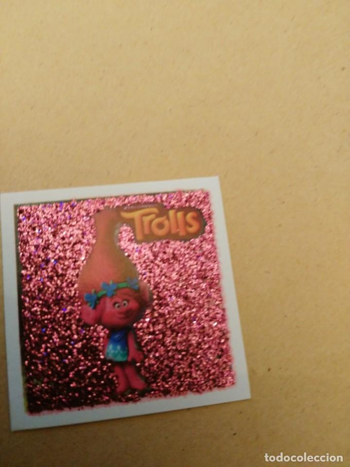 Coleccionismo cromos antiguos: TROLLS - JUMPERS 2016 - Foto 4