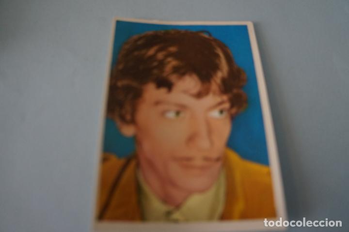Coleccionismo cromos antiguos: CROMO DE ANTOINE SIN PEGAR N&ordm; 31 A&Ntilde;O 1970 DEL ALBUM ARTISTAS DE CINE Y T.V DE BRUGUERA