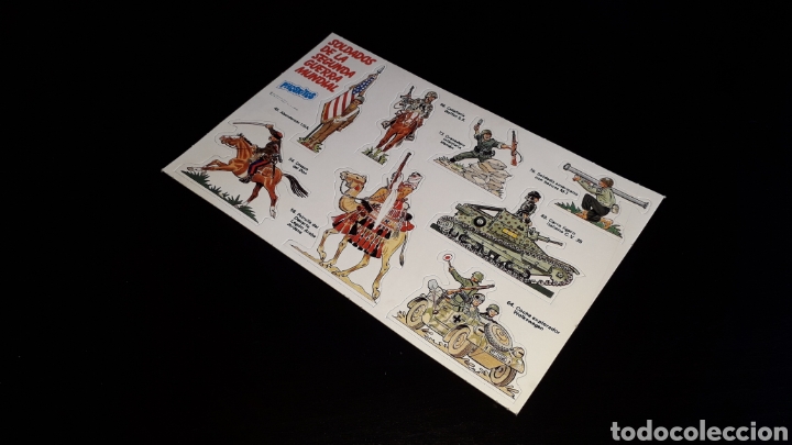 Coleccionismo Cromos antiguos: L&aacute;mina completa cromos Soldados de la Segunda Guerra Mundial, premium Phoskitos, original 1982.