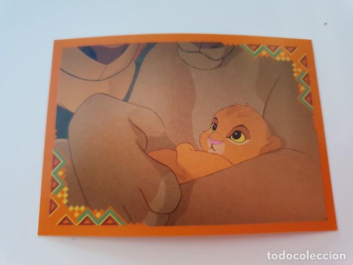 Coleccionismo cromos antiguos: El rey le&oacute;n Panini 2019 Cromo n&ordm; 20 - Foto 1