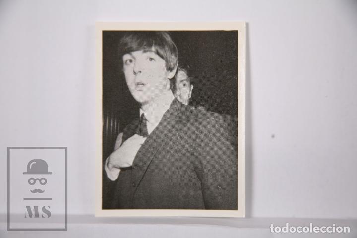 Coleccionismo cromos antiguos: Cromo The Beatles en fotos - N&uacute;mero 32 - Bruguera, 1966 - Fotocromo
