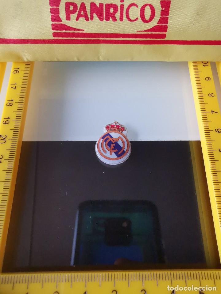 Sammeln alte Sammelbilder: CROMO RELIEVE SNACKS GUSANITOS RISI REAL MADRID
