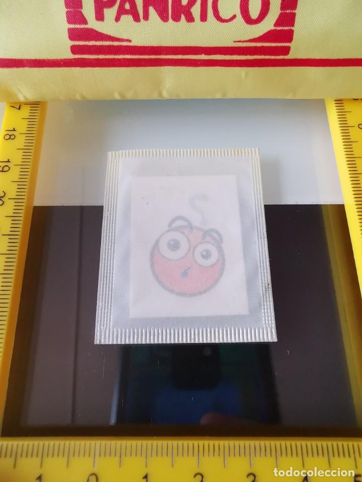 Coleccionismo Cromos antiguos: CROMO SIN ABRIR JUMPERS SNACKS EMOJI