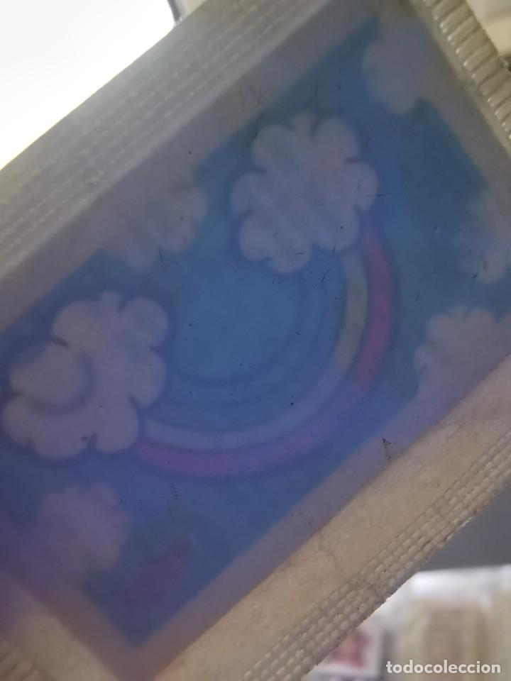 Coleccionismo cromos antiguos: PEGATINA CROMO SIN ABRIR SNACKS RISI GUSANITOS ARCO IRIS - Foto 2