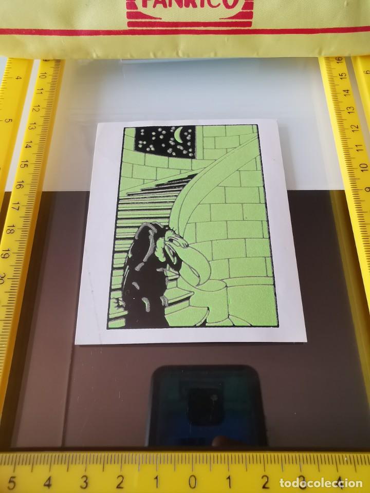 Collectable Antique Stickers: CROMO PEGATINA SIN PEGAR LUMINISCENTE FLUORESCENTE BUITRE CASTILLO TERROR