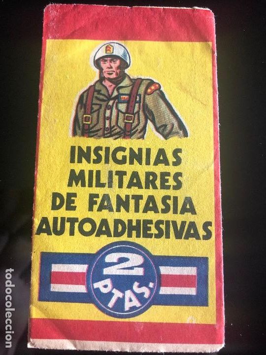 Collectable Antique Stickers: SOBRE CROMOS INSIGNIAS MILITARES DE FANTASIA AUTOADHESIVAS EDITORIAL RUIZ ROMERO CONTIENE LOS CROMOS