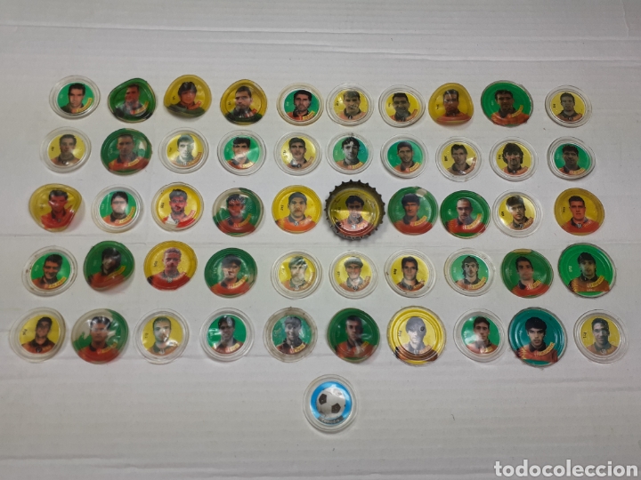 Coleccionismo Cromos antiguos: Coleccion completa cromos chapas seleccion espa&ntilde;ola a la eurocopa tazo 1996