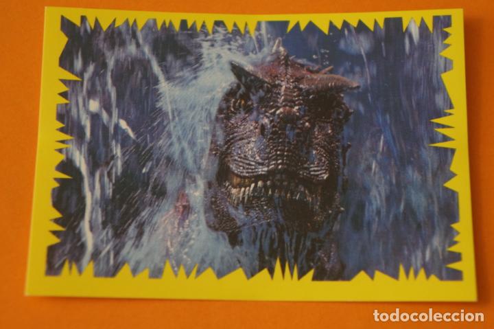 Coleccionismo Cromos antiguos: CROMO DE DINOSAURIO DE DISNEY SIN PEGAR N&ordm; 110 A&Ntilde;O 2000 DEL &Aacute;LBUM DINOSAURIO DE PANINI