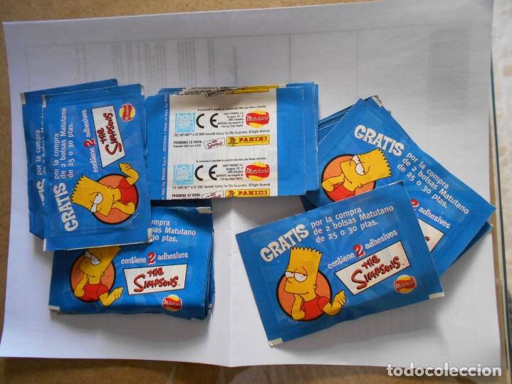 Coleccionismo cromos antiguos: sobres de cromos de los simpsons sin abrir a&ntilde;o 2000 - Foto 1