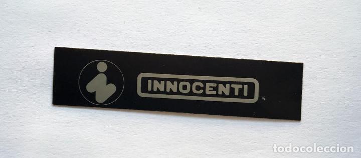 Coleccionismo Cromos antiguos: CROMO TIRA PEGATINA A TODO GAS , MARCAS DE COCHES Y MOTOS , INNOCENTI , 6,8 CMS LEER DESCRIPCION