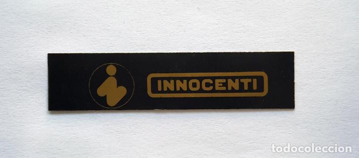 Coleccionismo Cromos antiguos: CROMO TIRA PEGATINA A TODO GAS , MARCAS DE COCHES Y MOTOS , INNOCENTI , 6,8 CMS LEER DESCRIPCION