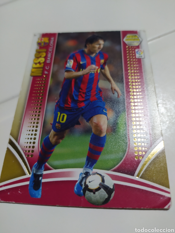 Coleccionismo cromos antiguos: Messi cromo mega cracks serie oro 2009/2010 - Foto 2