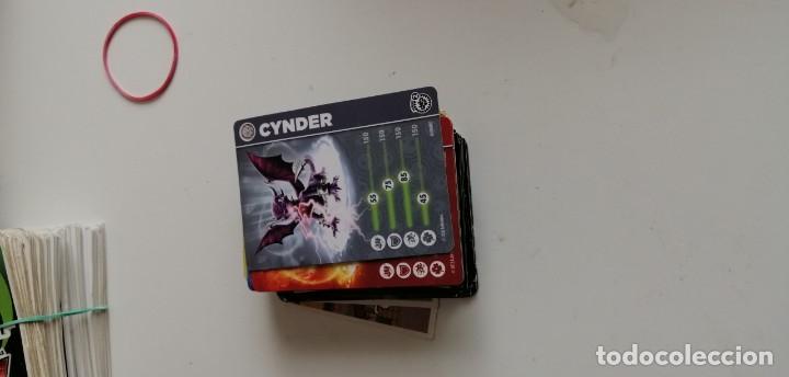 Coleccionismo cromos antiguos: CD-6489 CROMO SKYLANDERS GIANTS CYNDER - Foto 1