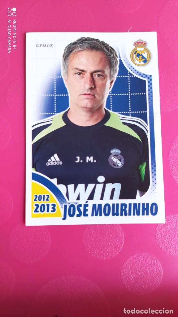 Collezionismo Figurine antiche: 26 ENTRENADOR MOURINHO COLECCION OFICIAL REAL MADRID PANINI 12 13 2012 2013 NUEVO