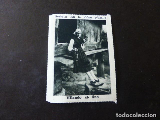 Sammeln alte Sammelbilder: ASTURIAS COSTUMBRES HILANDO EL LINO ANTIGUO CROMO A&Ntilde;OS 30