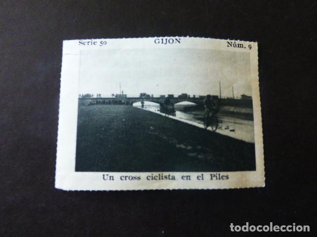 Sammeln alte Sammelbilder: GIJON ASTURIAS CROSS CICLISTA EN EL PILES ANTIGUO CROMO A&Ntilde;OS 30