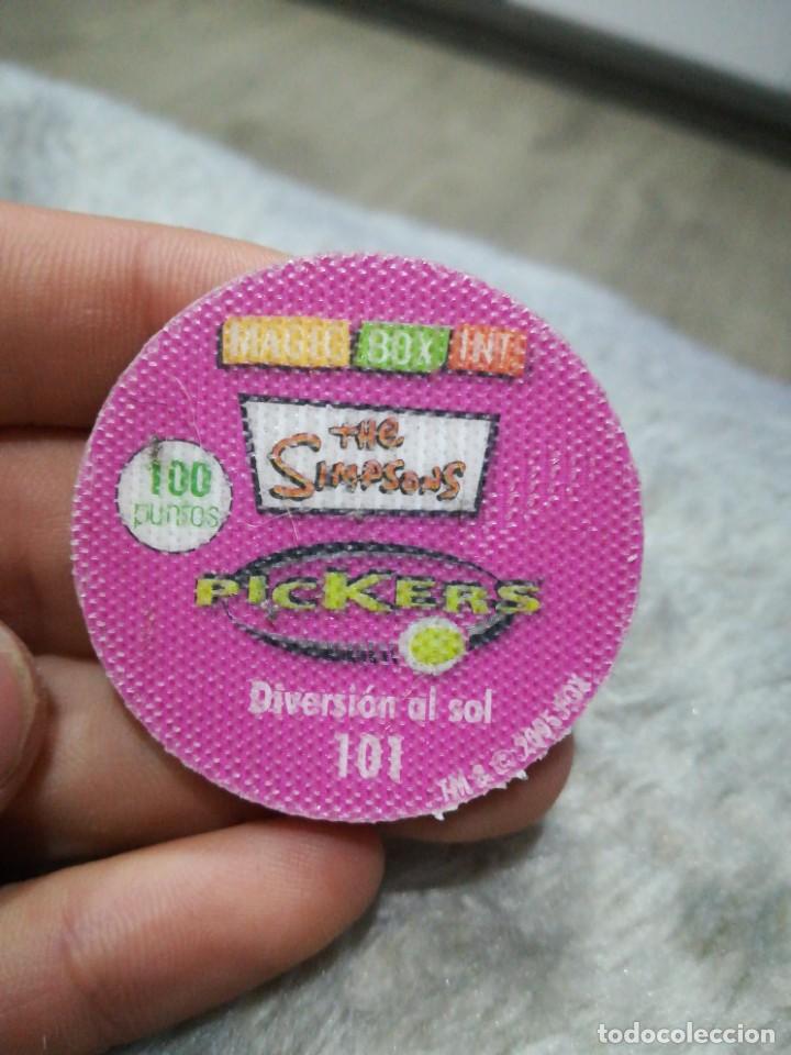 Coleccionismo cromos antiguos: Tazo N&deg; 101 the Simpsons pickers 2005 fox magic box int - Foto 2
