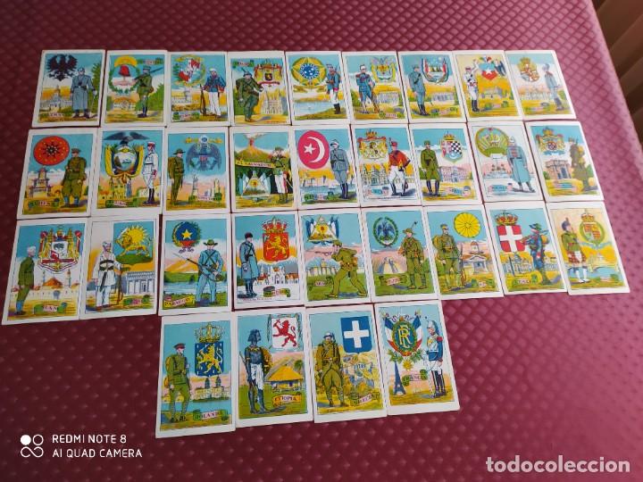 Coleccionismo cromos antiguos: COLECCION ESCUDOS UNIFORMES Y EDIFICIOS NACIONALES - Foto 1