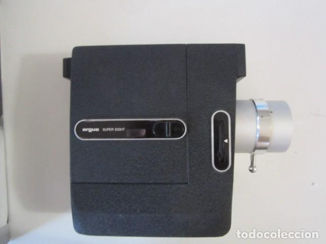 Coleccionismo cromos antiguos: CAMARA DE SUPER 8 ARGUS 802 SIN ESTRENAR - Foto 2