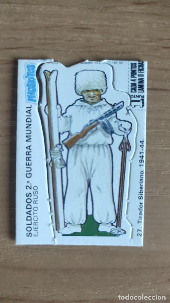 Coleccionismo Cromos antiguos: Cromo troquelado Phoskitos Soldados 2&ordm; guerra mundial. Ej&eacute;rcito Ruso N&ordm; 27 Tirador Siberiano