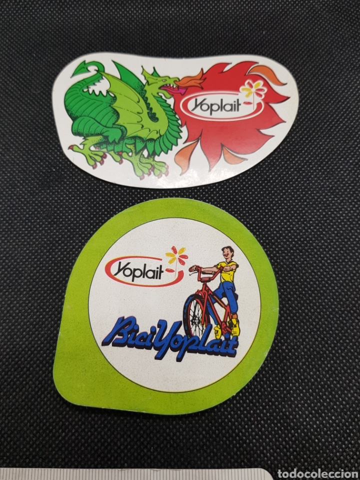 Coleccionismo Cromos antiguos: Lote 2 pegatinas bici Yoplait