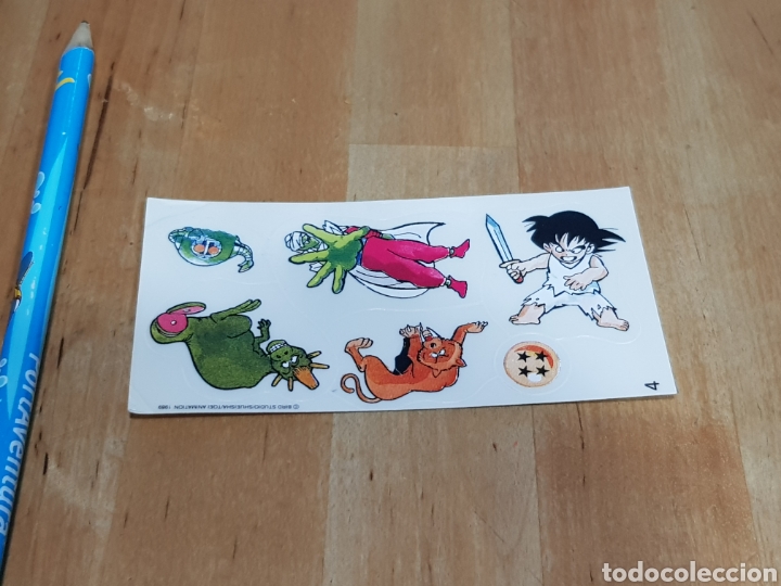 Coleccionismo Cromos antiguos: Cromos adhesivos Bola de Drag&oacute;n Goku n&uacute;mero 4 raro