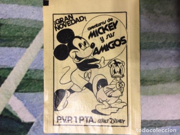 Coleccionismo cromos antiguos: MICKEY SOBRE SIN ABRIR FHER 1976 - Foto 1