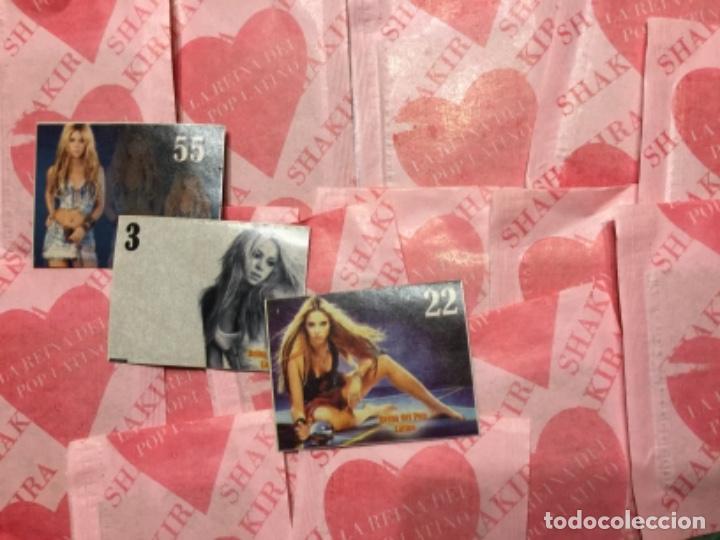 Coleccionismo cromos antiguos: 10 SOBRES SIN ABRIR SHAKIRA - Foto 1