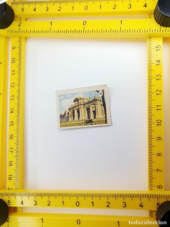 Collectable Antique Stickers: CROMO SIN PEGAR TOMBOLA DIOCESANA PUBLICIDAD MAQUINA COSER CORONA TARRASA 1956 124