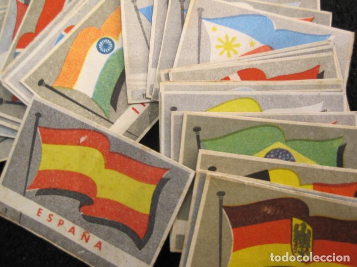 Collezionismo Figurine antiche: BANDERAS DE PAISES-LOTE DE 36 CROMOS DE LAS CAJAS DE CERILLAS-VER FOTOS-(CR-2568)