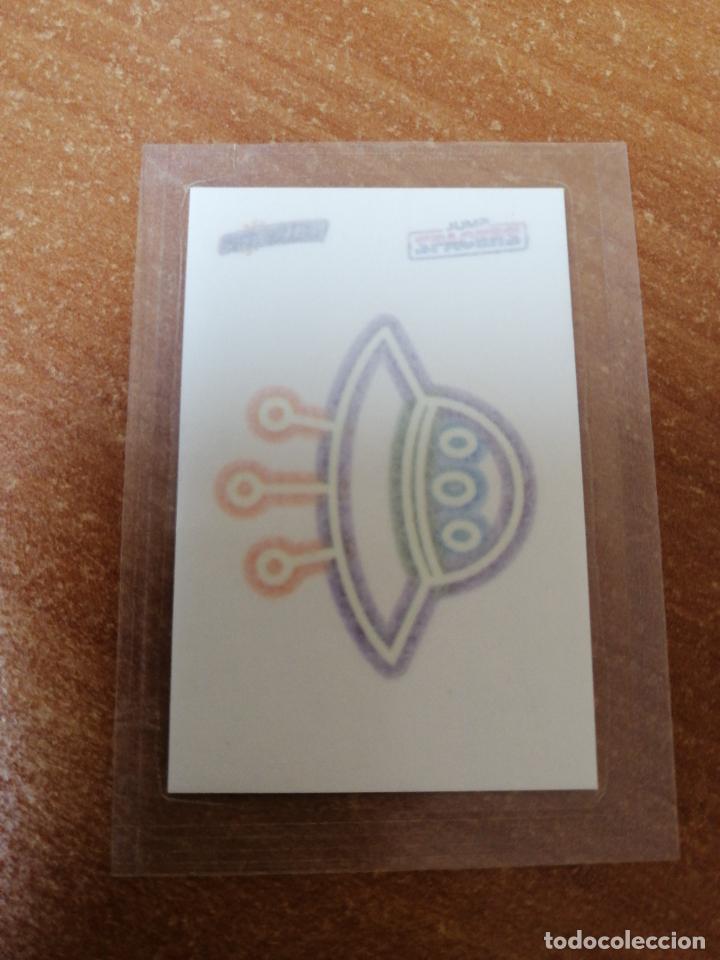 Coleccionismo Cromos antiguos: CROMO DE PHOSKITOS NUEVOS EN SU ENVOLTORIO ( JUMP SPACERS ) TATOO BRILLA EN LA OSCURIDAD 2021
