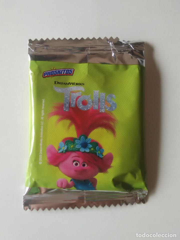 Coleccionismo cromos antiguos: SOBRE VAC&Iacute;O ENVOLTORIO PHOSKITOS PEL&Iacute;CULA TROLLS DREAMWORKS A&Ntilde;O 2020