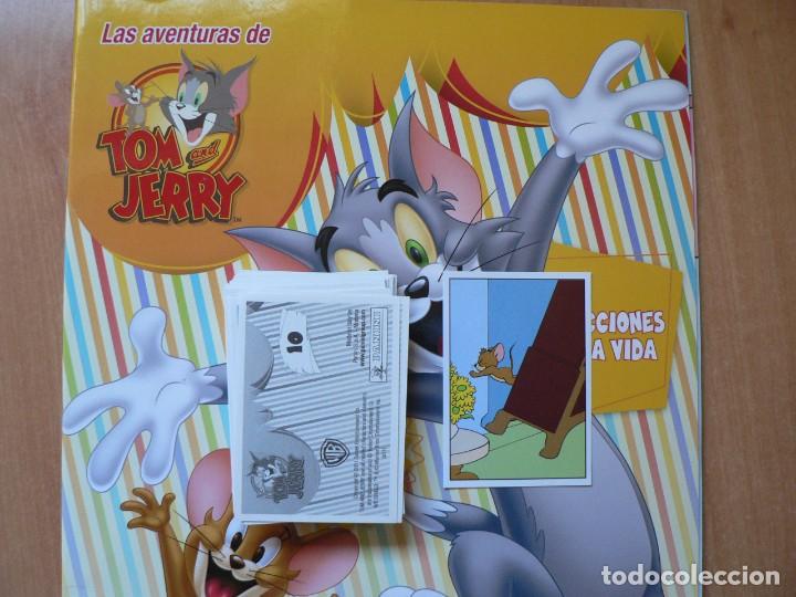 Coleccionismo Cromos antiguos: LOTE DE 65 CROMOS DISTINTOS DE LAS AVENTURAS DE TOM Y JERRY O LECCIONES DE LA VIDA DE PANINI 2011
