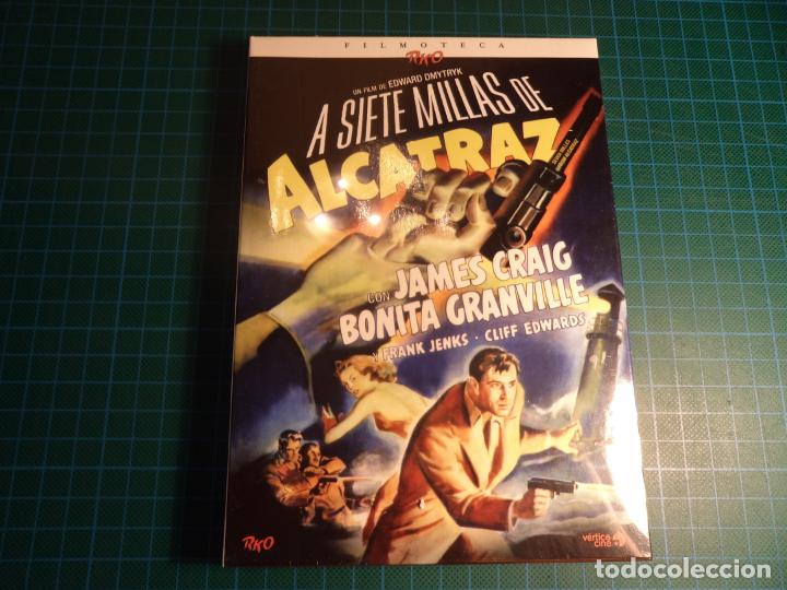 Collectable Antique Stickers: A siete millas de Alcatraz. (P-15)